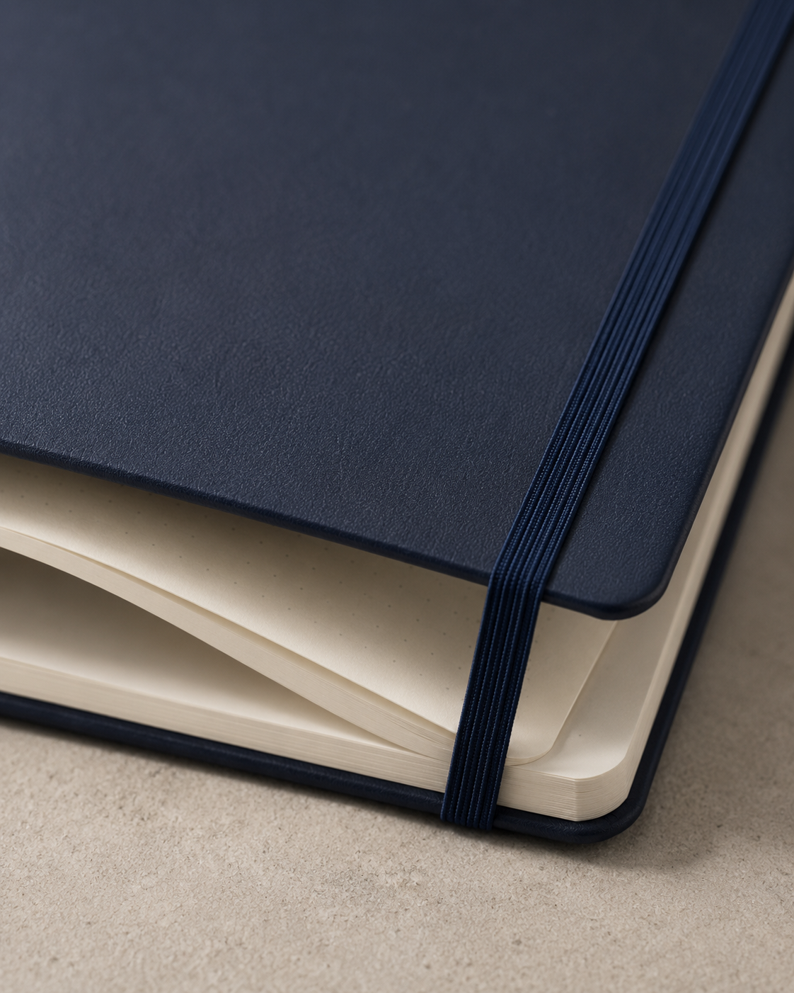 Materials and pocket detail