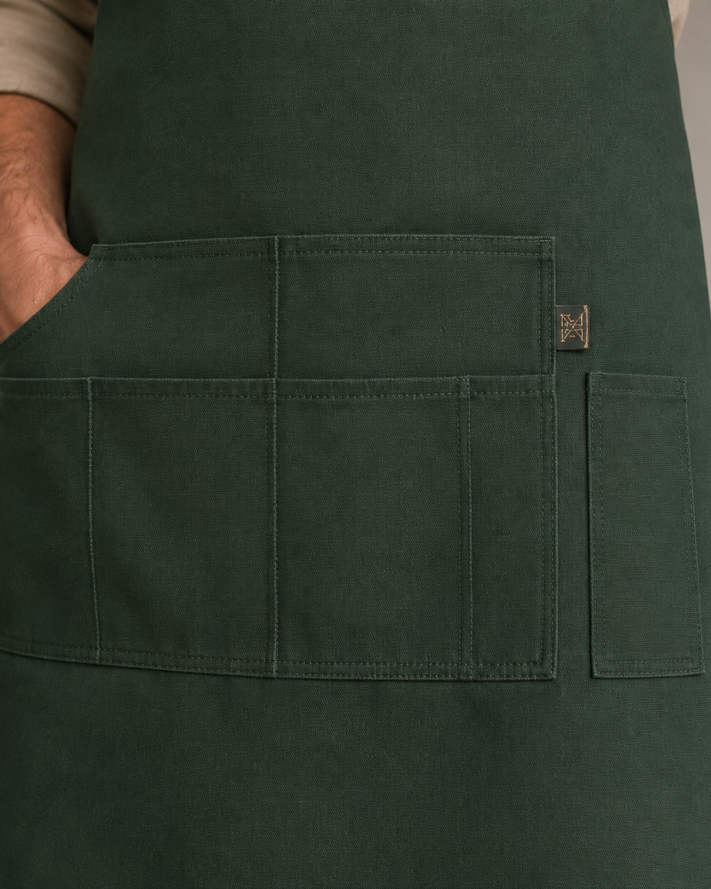 Materials and pocket detail